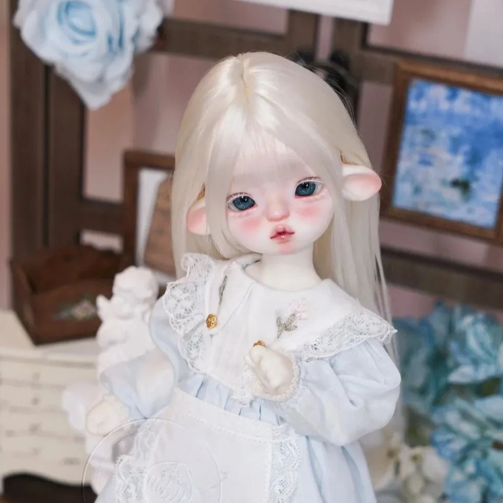 Beauty Makeup Girl - New SD BJD Doll 1/6 Open